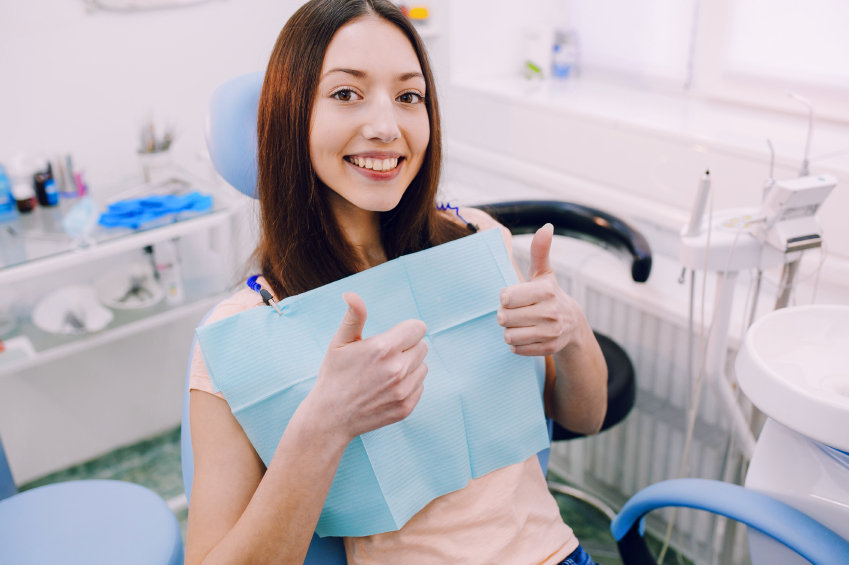 Dentist - Enhancing Your Oral Health 